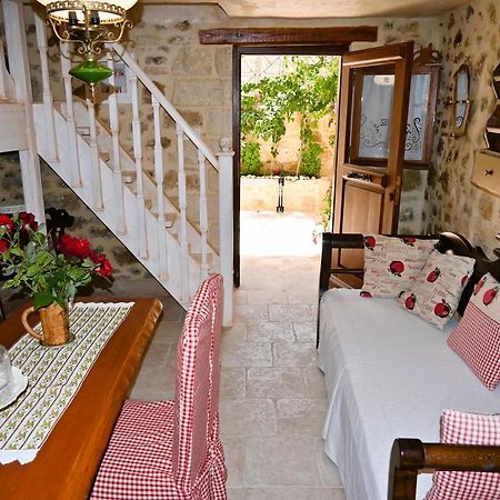 Villa Athina - Irene Country House Ierápetra エクステリア 写真