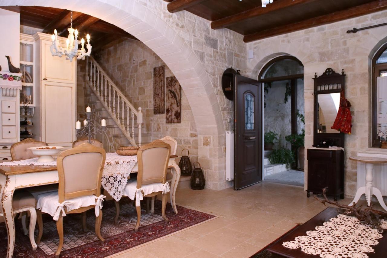 Villa Athina - Irene Country House Ierápetra エクステリア 写真