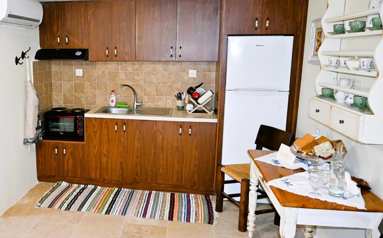 Villa Athina - Irene Country House Ierápetra エクステリア 写真